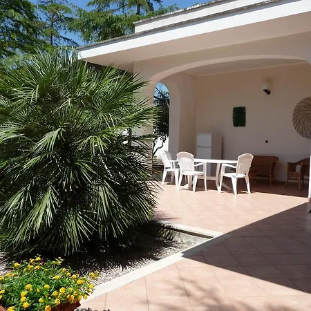 Oasi Del Salento B&B 코페르티노